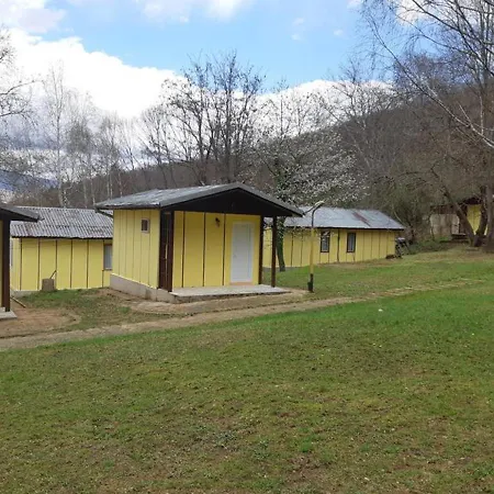 Comfortable Bungalow For Two In The Heart Of The Forest 3* Kamena