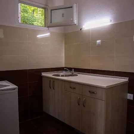 Penzion Comfortable Bungalow For Two In The Heart Of The Forest 3*