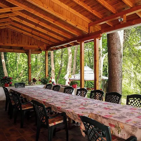 Vendégház Comfortable Bungalow For Two In The Heart Of The Forest