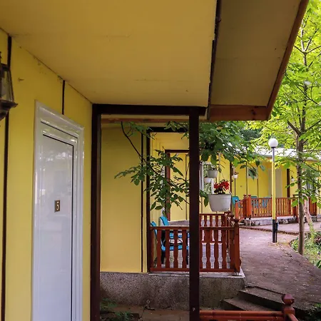 Comfortable Bungalow For Two In The Heart Of The Forest 3* Kamena